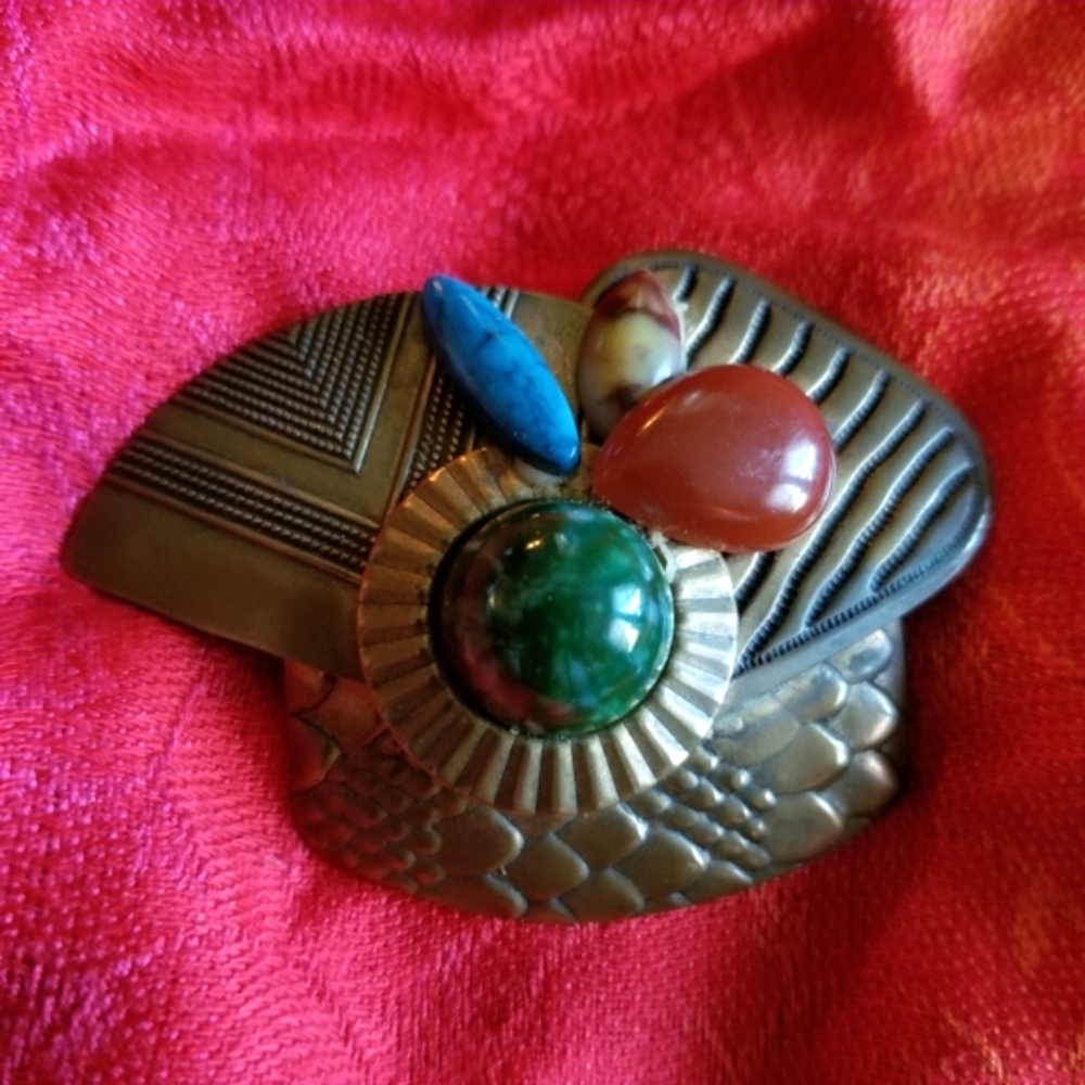 Vintage assemblage brooch dark gold tone green tan rust orange pin